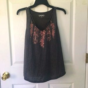 Mudd Grey and Pink feather tank
